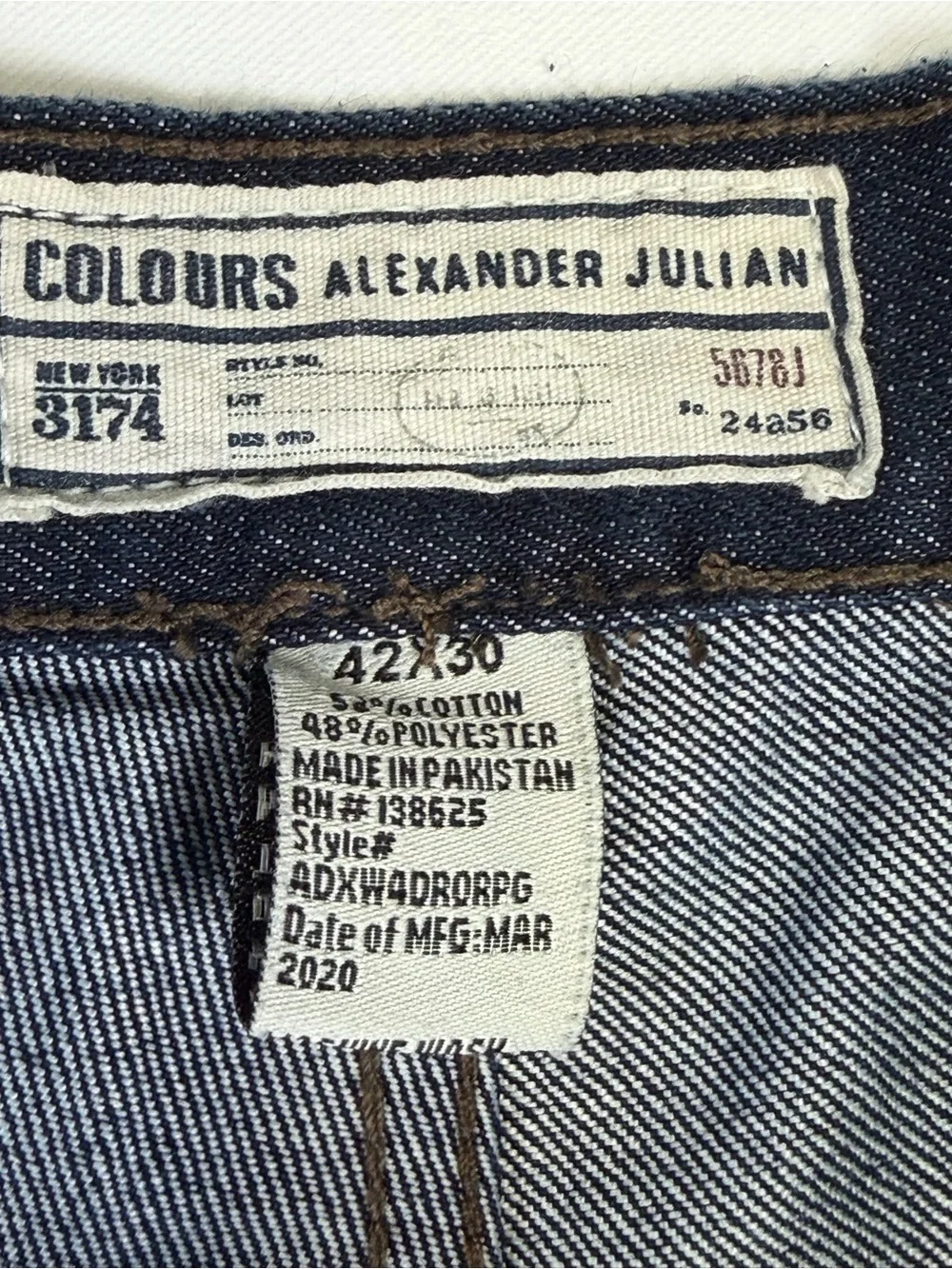 Alexander Julian Colours Men's Faded Blue Straight Jeans 42 x 30